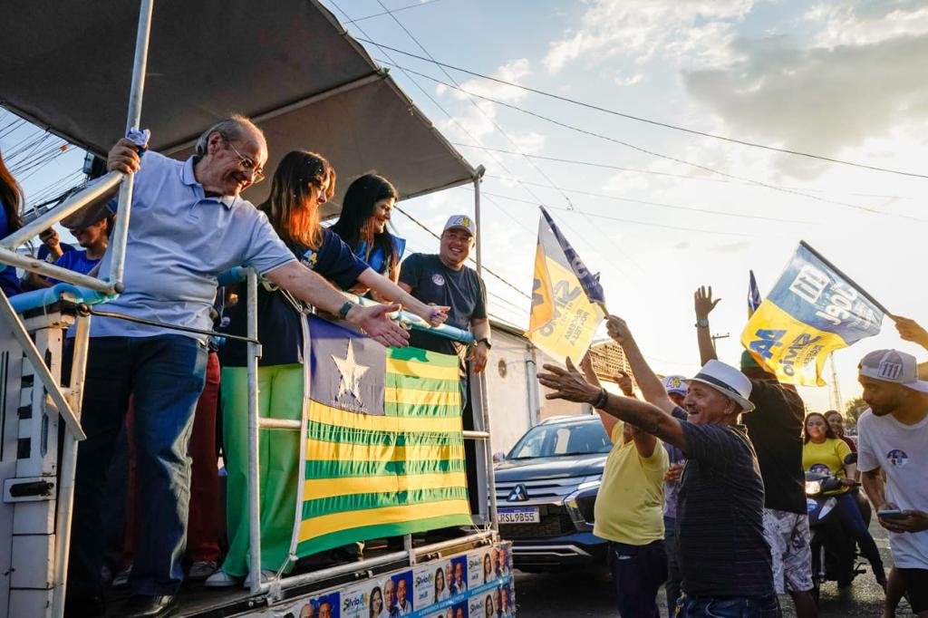 Sílvio, Iracema e Joel finalizam campanha com carreata no Dirceu