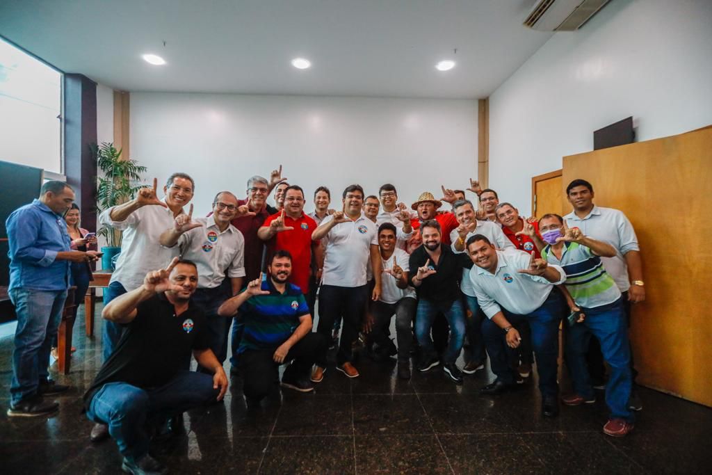 Rafael e Wellington definem estratégias para segundo turno