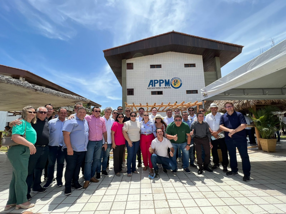 Paulo César inaugura reforma da APPM no Balneário Atalaia