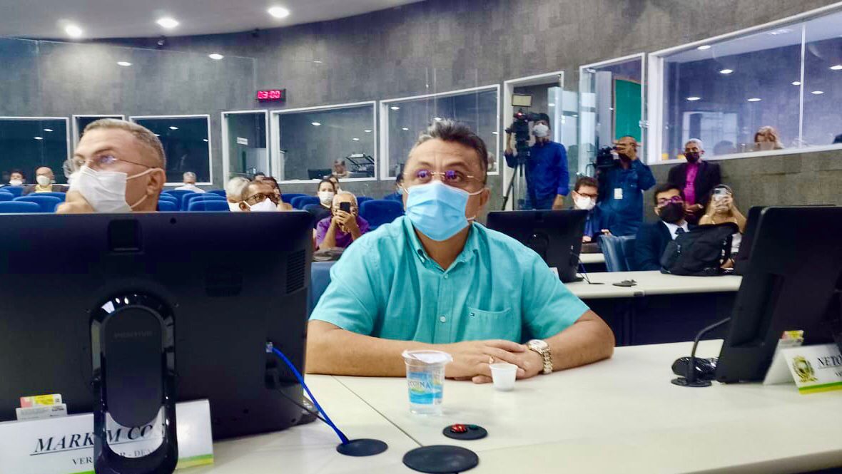 Vereador Dudu propõe criação de comissão para solucionar falta de insumos nos hospitais