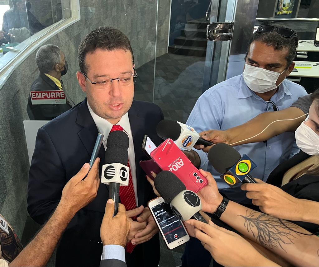 Vereadores derrubam veto de Doutor Prefeito ao orçamento de Teresina para 2023