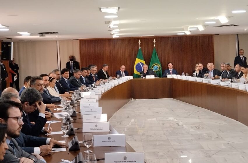  Rafael Fonteles endossa apoio a Lula em reunião com Governadores