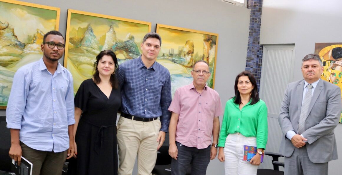 Técnicos do TCE receberam formação em ciências políticas