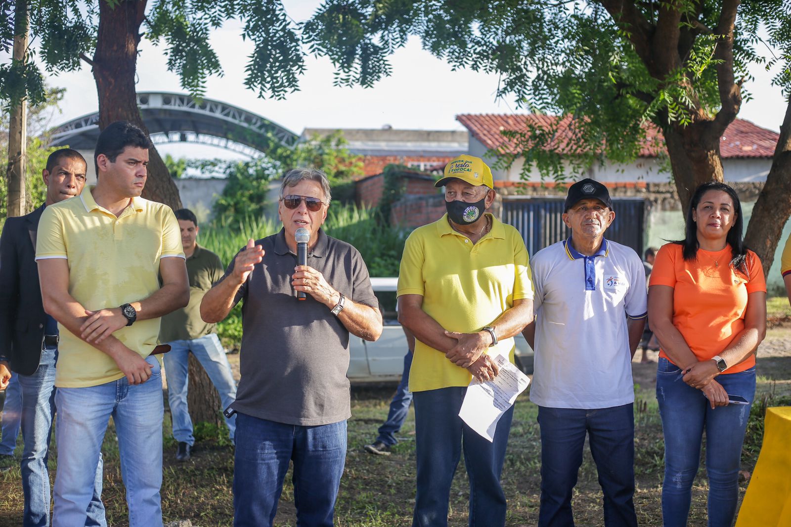 Prefeito inaugura reforma do campo Galeão na zona sudeste