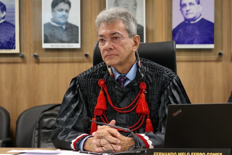  Fernando Ferro é eleito Corregedor-Geral do Ministério Público