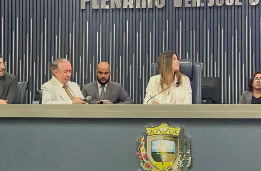  João Henrique apresenta relatório da gestão de Dr.Pessoa para vereadores
