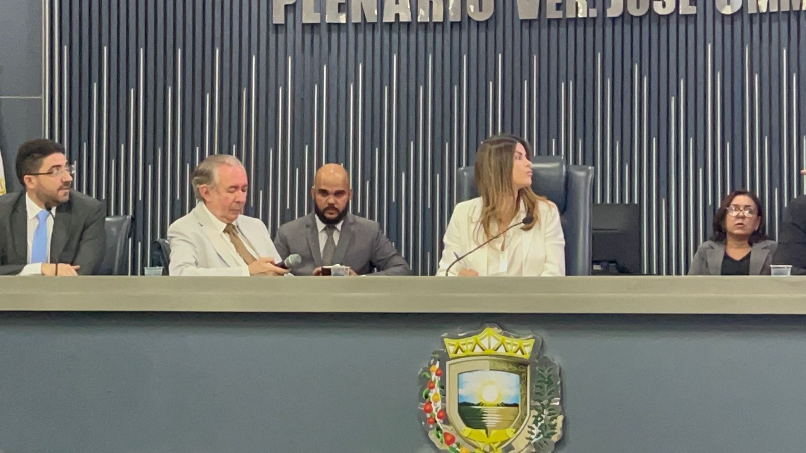 João Henrique apresenta relatório da gestão de Dr.Pessoa para vereadores