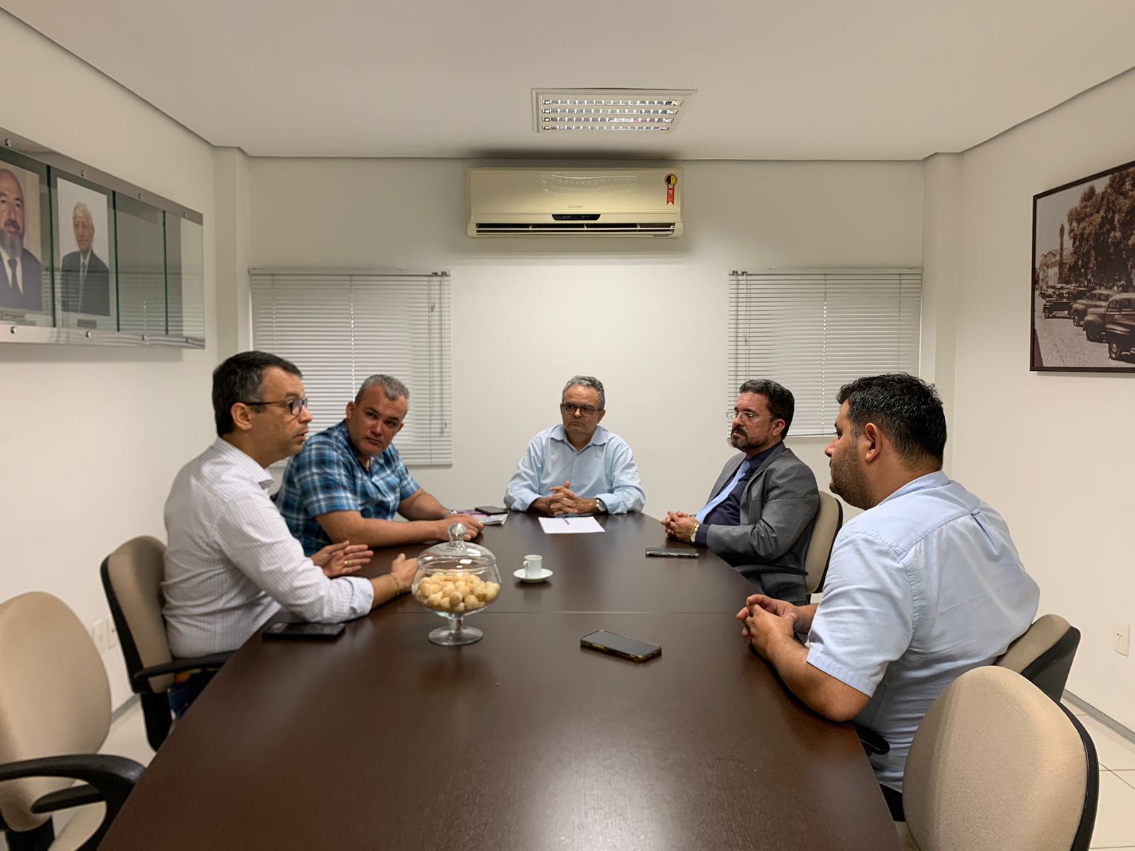 Sindilojas se reúne com Prefeitura para discutir problemas do transporte coletivo