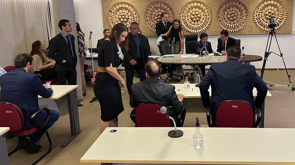 Deputados Gustavo Neiva, Hélio Isaias e João Mádison indicam presidentes das Comissões