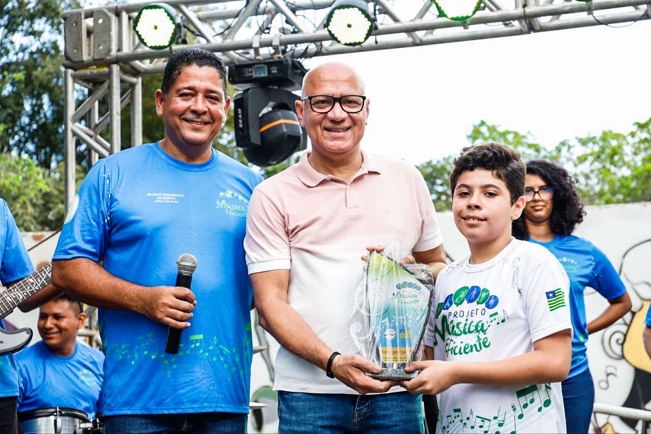 Deputado Franzé busca apoio de empresas para Música Eficiente