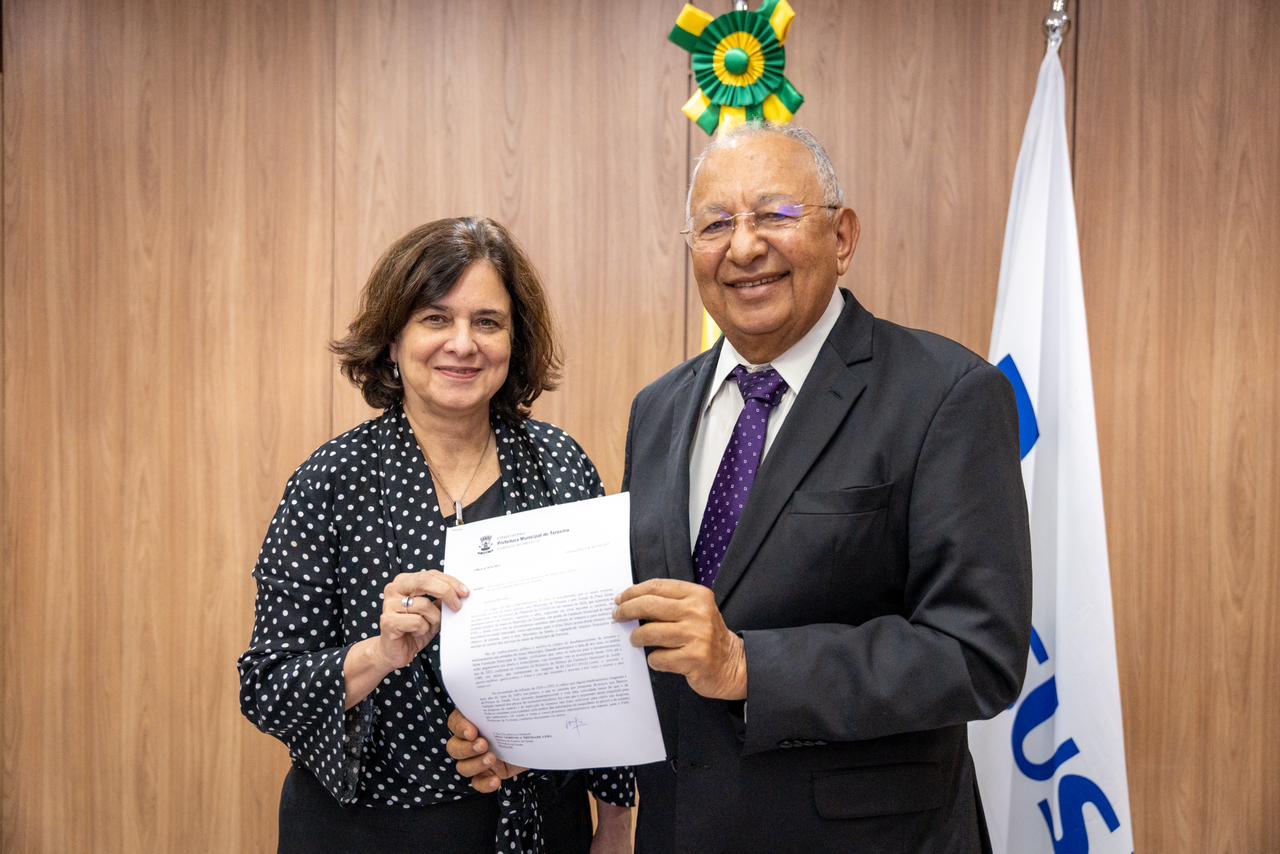 Dr.Pessoa e João Henrique discutem financiamento da saúde com Ministra Nísia Trindade