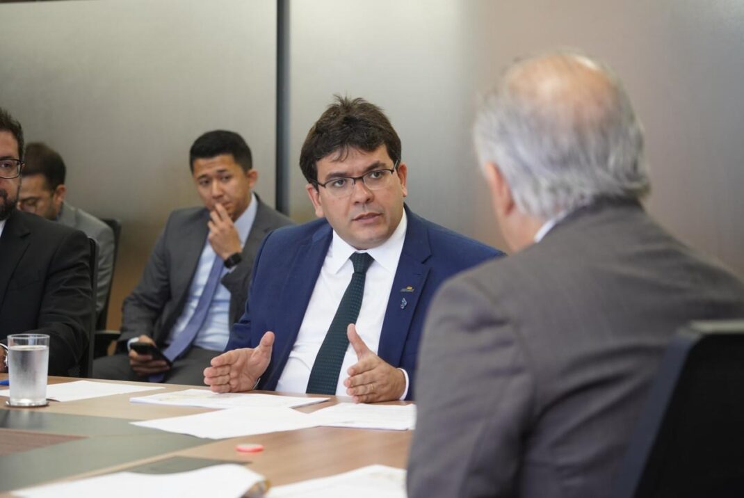 Rafael Fonteles discute Porto de Luís Correia com ministro Márcio França