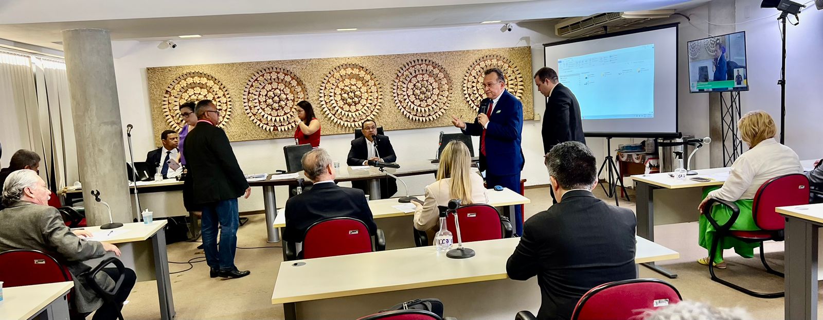 Empresários e Engenheiros denunciam a precariedade de estrutura da Equatorial