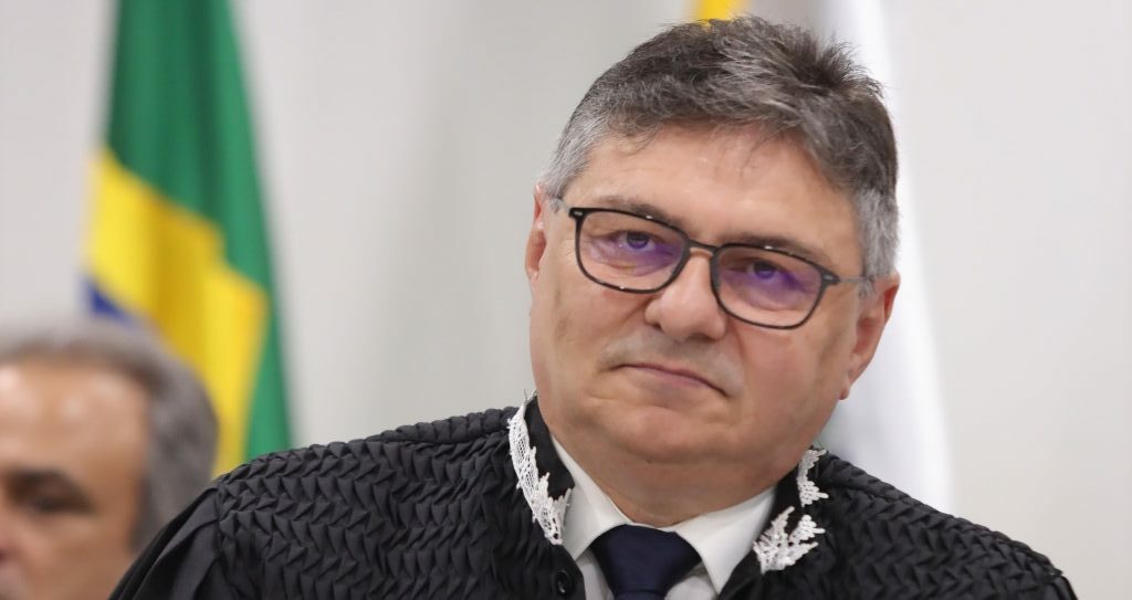 Kennedy Barros profere palestra sobre Regime de Previdência dos Municípios