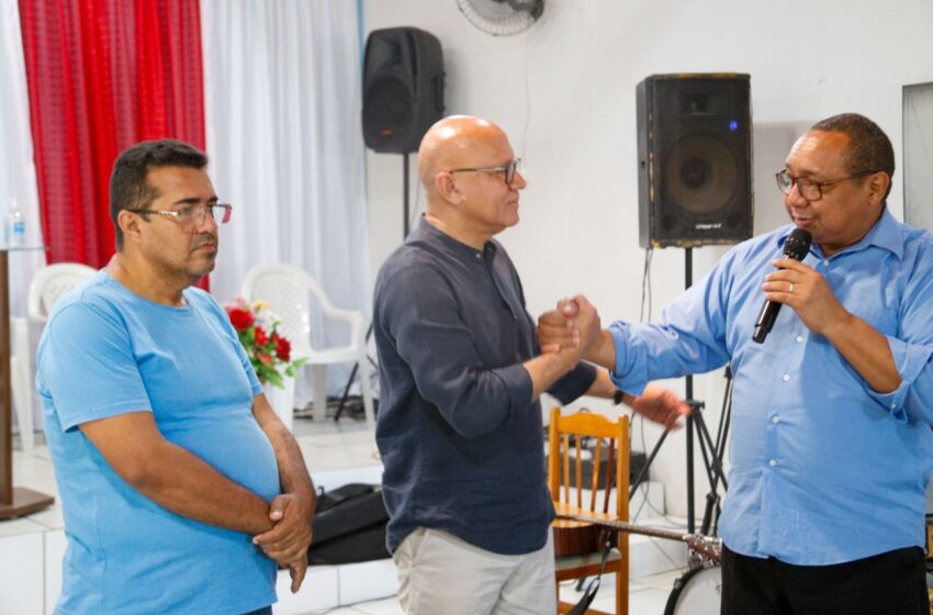  Franzé Silva apoio de evangélicos em Teresina