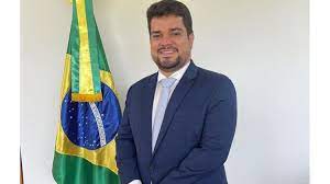 Dogim Felix assume mandato de Deputado Estadual