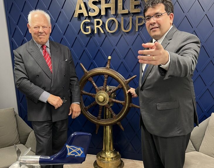 Governador Rafael assina memorandos na Inglaterra para desenvolvimento do Porto de Luís Correia