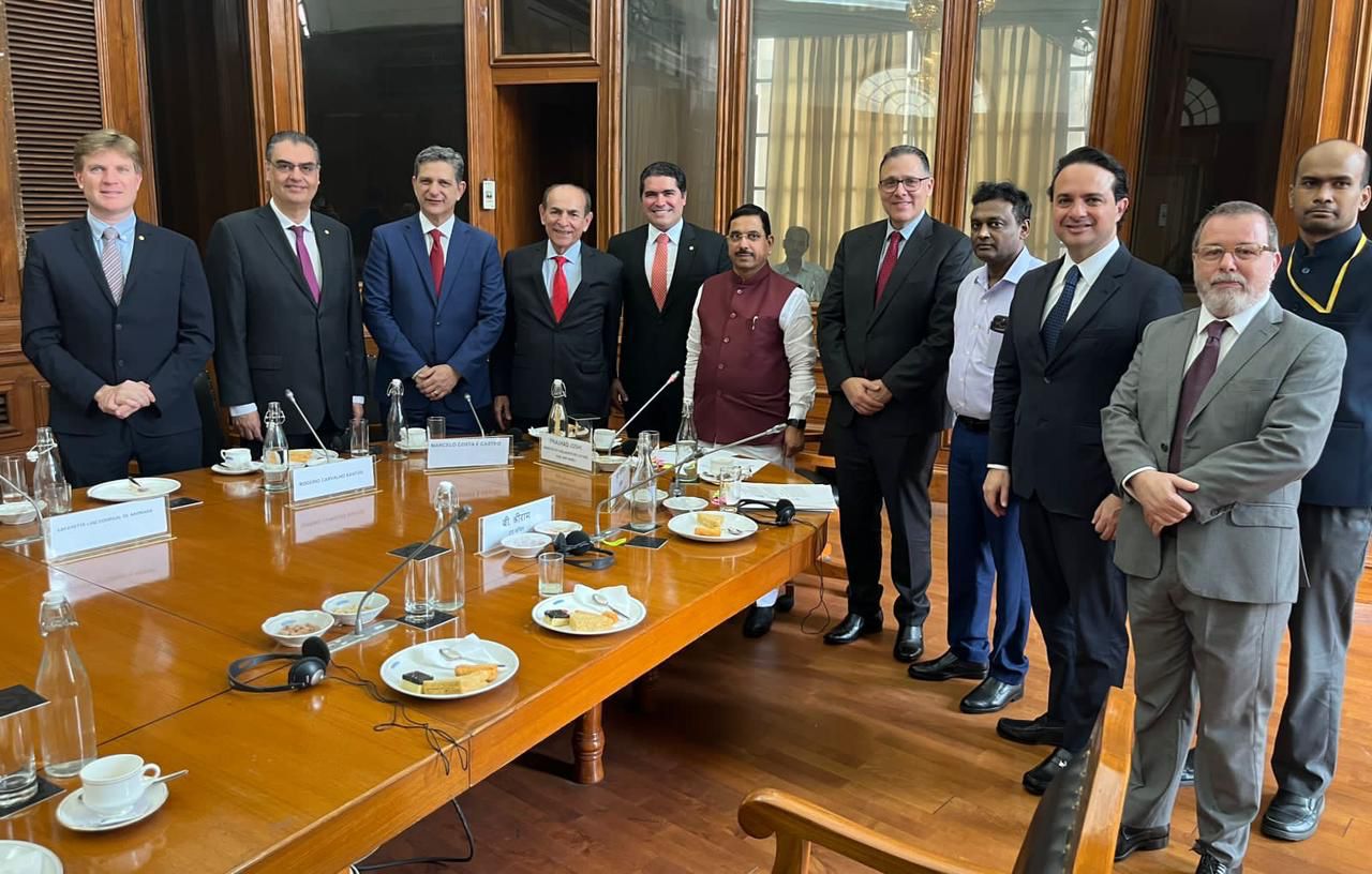 Senador Marcelo Castro participa de missão oficial na Índia