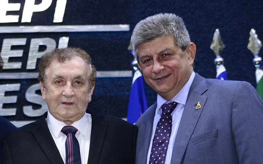 Ex-governador Zé Filho lidera pesquisa para prefeito de Parnaíba