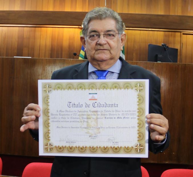 Alepi homenageia Tarcísio de Melo Freire