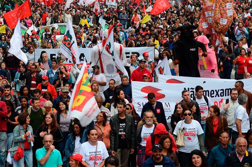 Projeto que veda contribuição sindical obrigatória será votado terça(03)