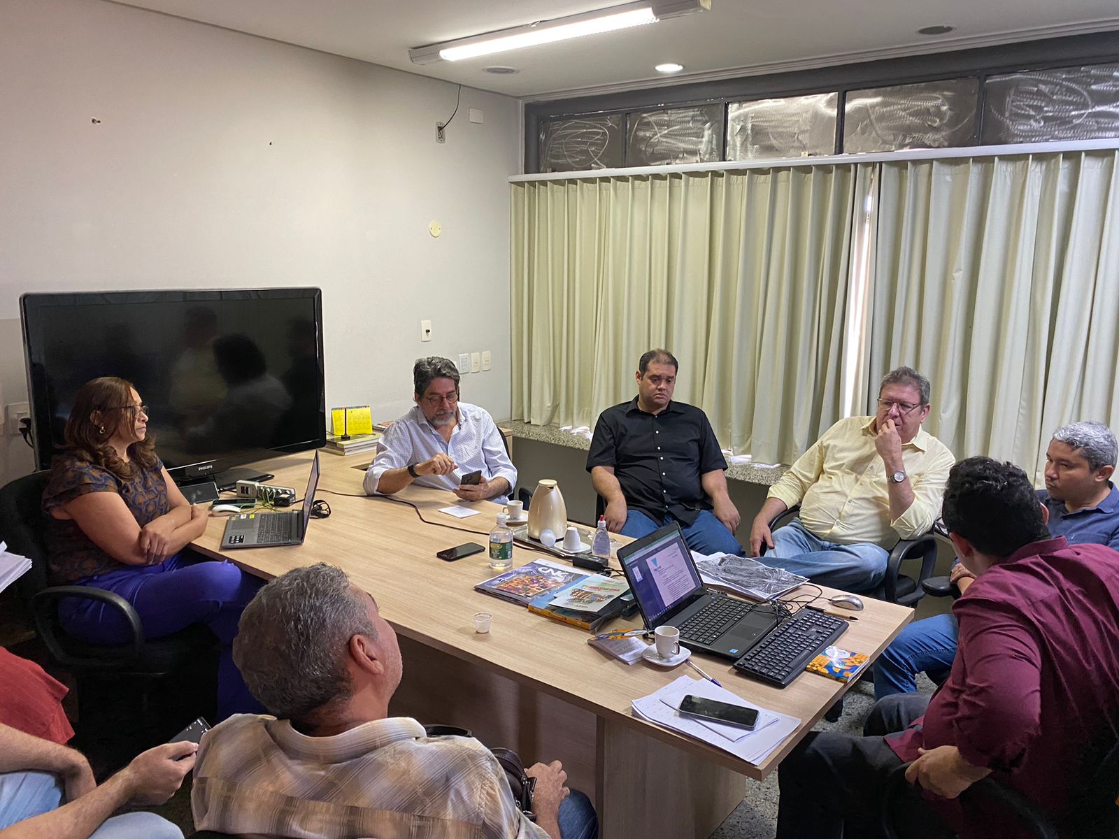 Conselho de Desenvolvimento Econômico discute melhorias dos polos empresariais