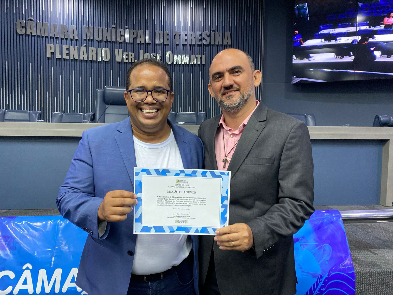 Presidente da Câmara homenageia Assistência Social da Prefeitura de Teresina