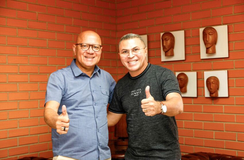  Franzé e Gustavo Carvalho fecham parceria política