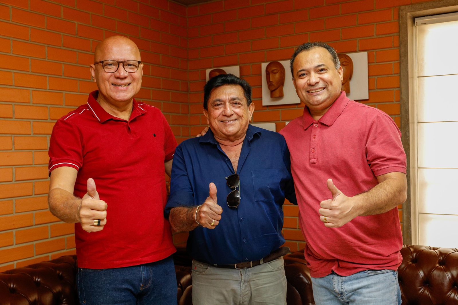 Depuatados Evaldo Gomes e Franzé Silva declaram apoio a Givaldo em Cajueiro da Praia