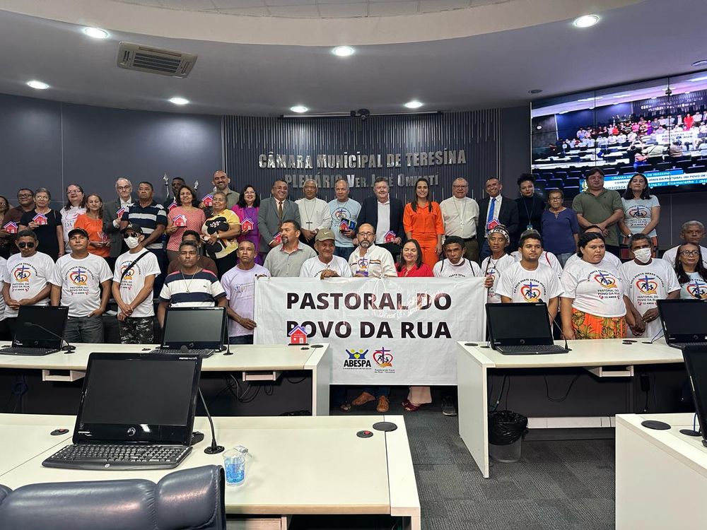 Governo reafirma apoio a Pastoral do Povo de Rua em solenidade na Câmara