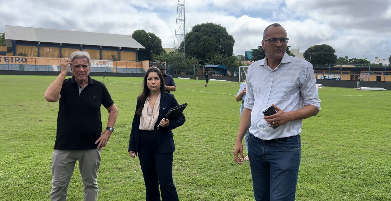 Representantes da CBF vistoriam estádio Lindolfo Monteiro