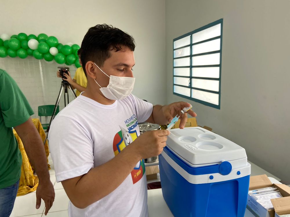 Piauí recebe mais de 400 mil doses de vacinas contra influenza