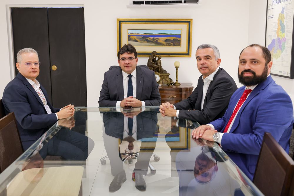 Governo anuncia concurso com mais de 100 vagas