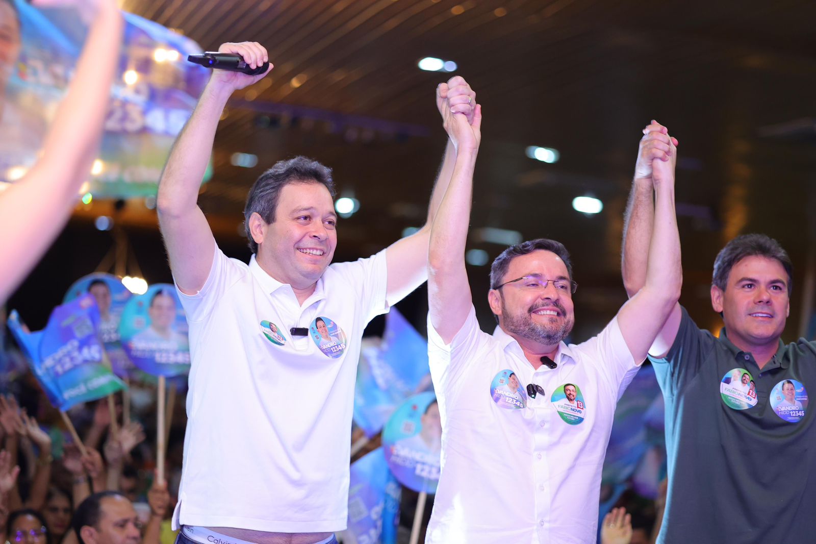 Evandro Hidd reúne apoiadores em lançamento de campanha