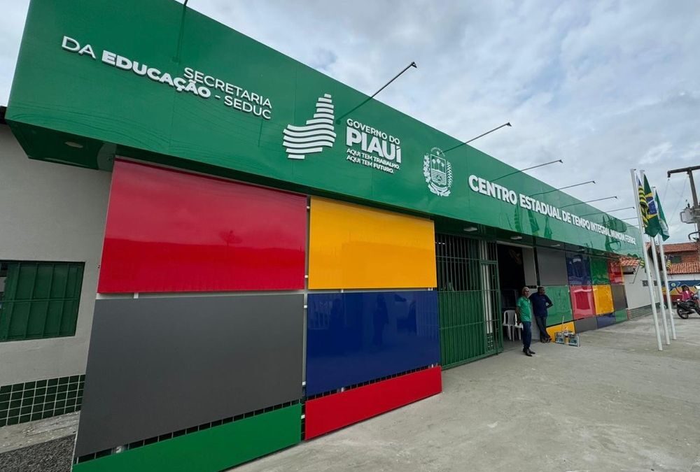 Governo conclui reforma de escola Mundim Ferraz