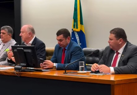 Admaelton Bezerra participa de Congresso Nacional de Prefeitos