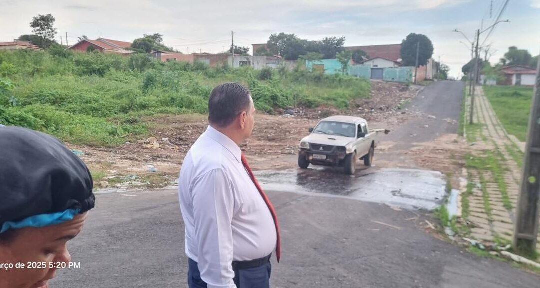 Deputado Gessivaldo resolve problema de lixo no Parque Wall Ferraz