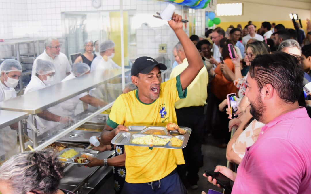 Restaurante Popular de Teresina é reinaugurado com refeição por R$2,00