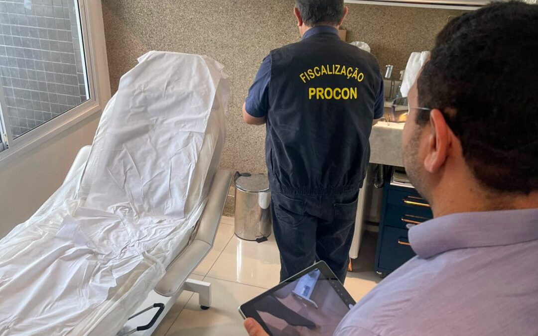 Ministério Público e CRM fiscalizam clínicas de estética