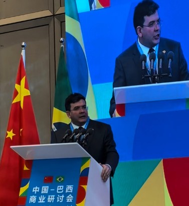 Rafael Fonteles expõe o potencial do Piauí na China