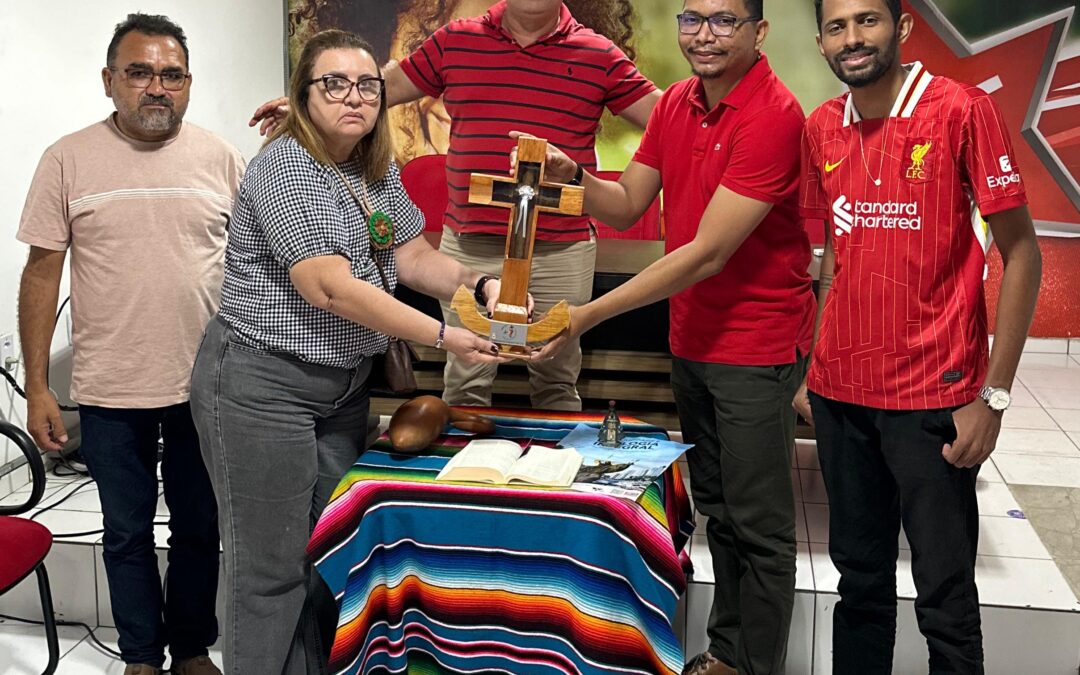 PT forma Rede de Religião Católica