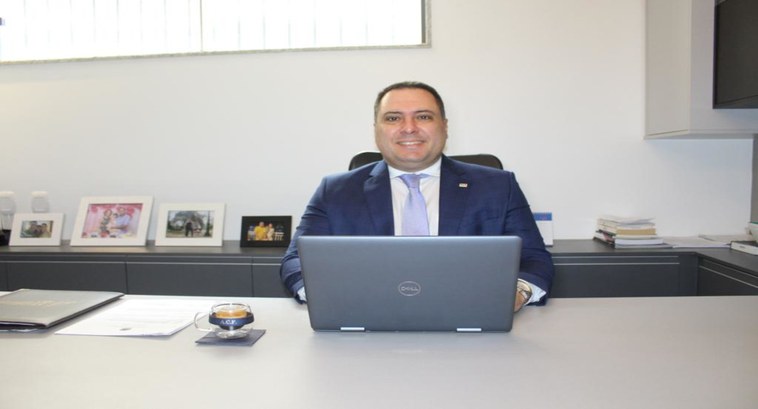 Advogado cearense é empossado como juiz no TRE-PI