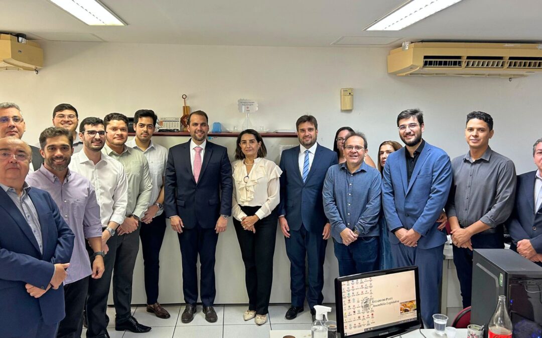 Mário Basílio intensifica encontros com advogados