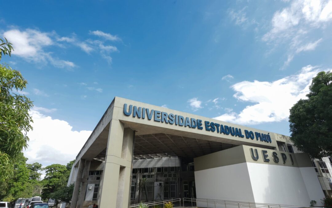 UESPI debate potencialidades do litoral