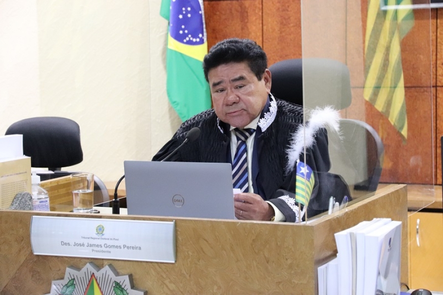 PF requer prisão do desembargador James Gomes