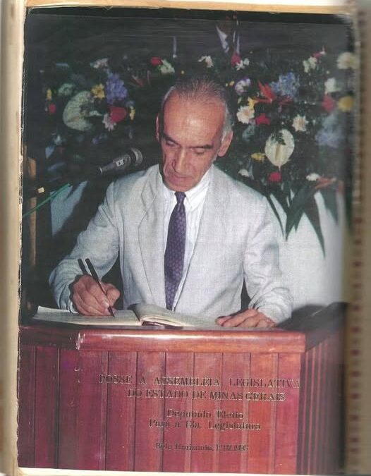 Ex-deputado Wilson Parente é homenageado pela ALEPI em Bom Jesus