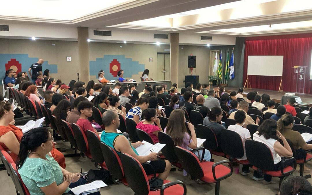 Secretaria da Juventude oferece cursinho gratuito para concursos