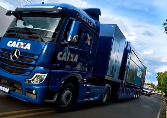 Senador Ciro viabiliza carreta da Caixa para Castelo do Piauí