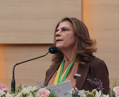 Reitora Nadir e ex-vereadora Thanandra são homenageadas na ALEPI