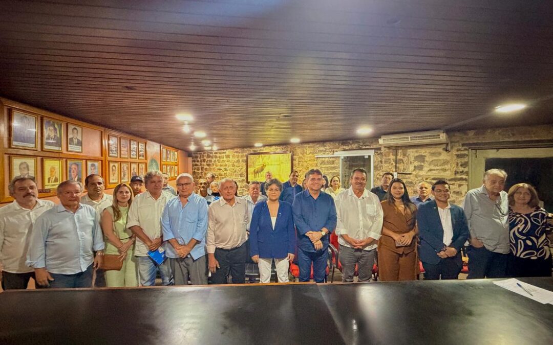 Jorge Lopes realiza posse da diretoria do PSDB em Parnaíba